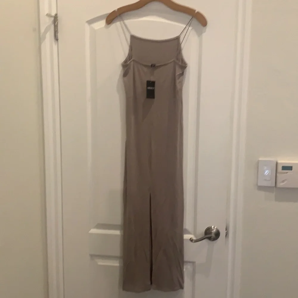2/$25 sale! Ribbed taupe dress - Picture 2 of 2
